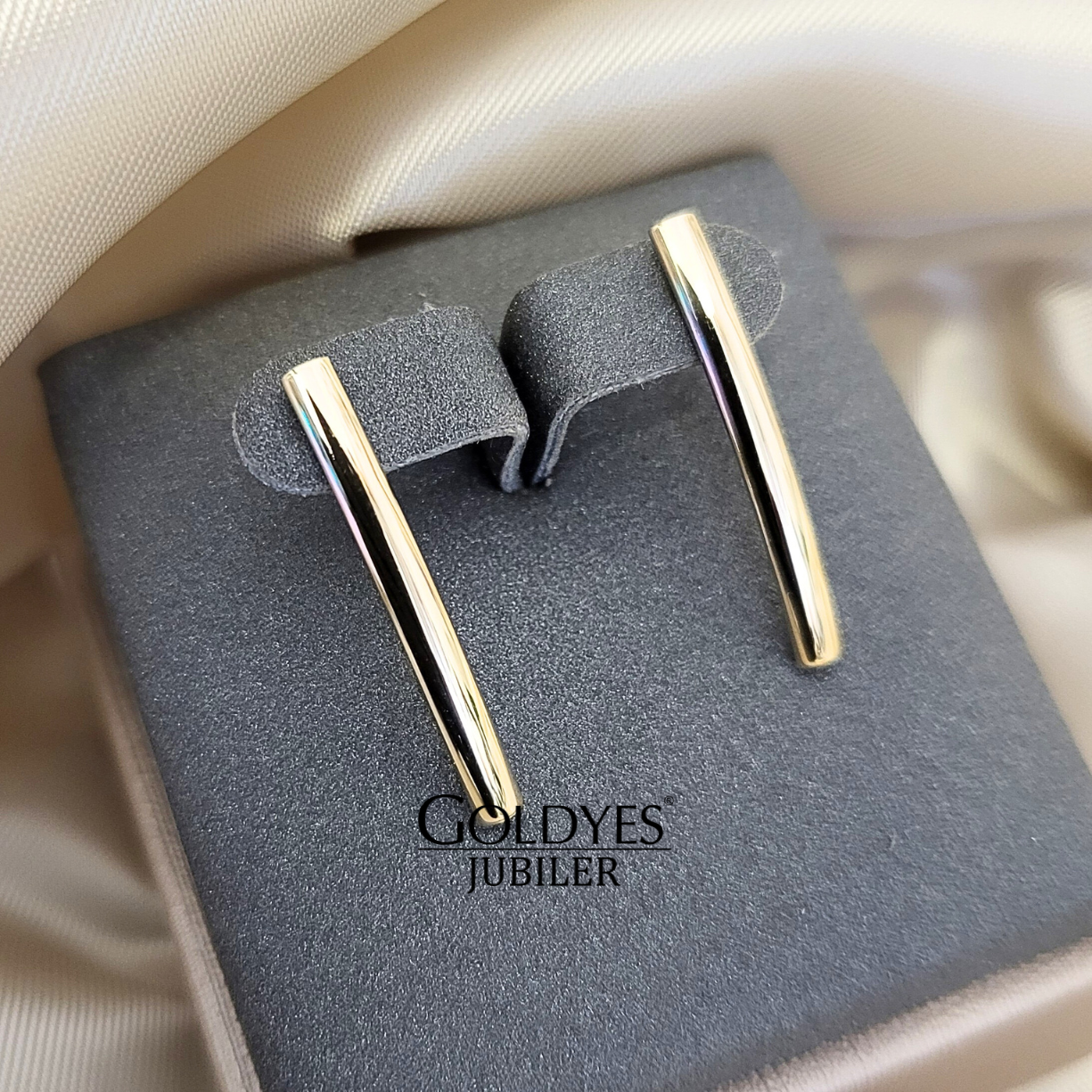 Złote kolczyki w formie długich rurek próba złota 585