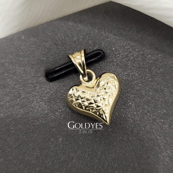 Złota zawieszka serce diamentowane próby złota 585